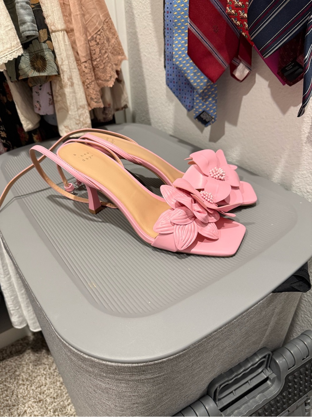 Women's Pink Floral Slingback Heels